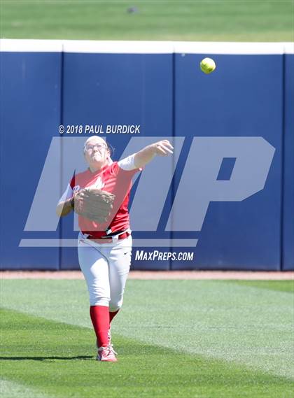 Thumbnail 1 in Philipsburg-Osceola vs. Holy Redeemer (PIAA 3A Championship) photogallery.