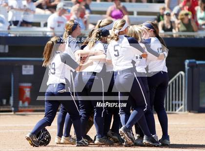 Thumbnail 3 in Philipsburg-Osceola vs. Holy Redeemer (PIAA 3A Championship) photogallery.