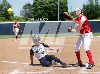 Thumbnail 3 in Philipsburg-Osceola vs. Holy Redeemer (PIAA 3A Championship) photogallery.