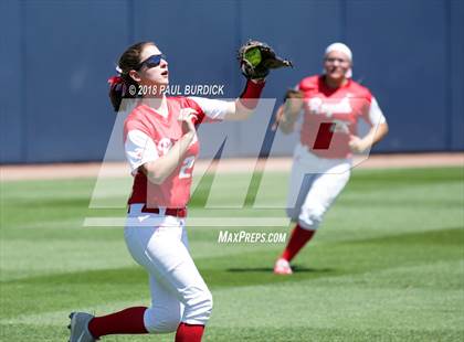 Thumbnail 3 in Philipsburg-Osceola vs. Holy Redeemer (PIAA 3A Championship) photogallery.