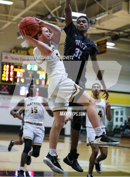 Thumbnail 3 in Plano West @ Plano East photogallery.
