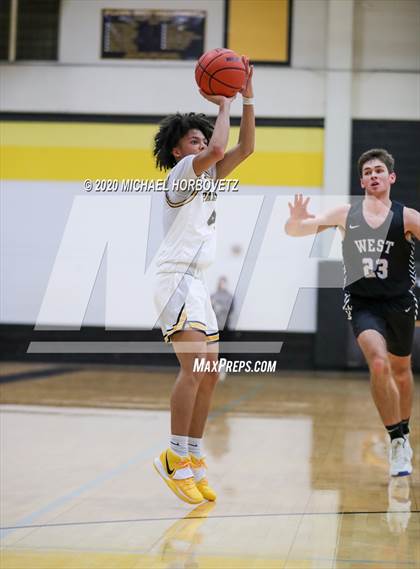 Thumbnail 1 in Plano West @ Plano East photogallery.