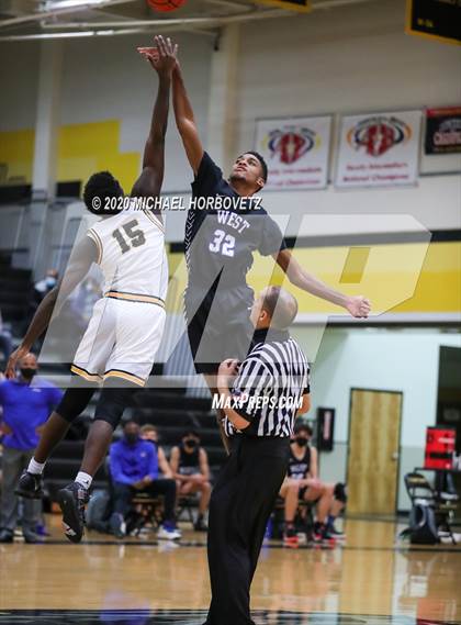 Thumbnail 2 in Plano West @ Plano East photogallery.