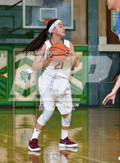 Thumbnail 2 in La Jolla Country Day vs. Cardinal Newman (St. Mary's Stockton MLK Showcase) photogallery.
