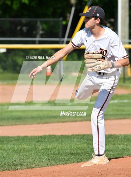 Thumbnail 3 in Staples vs Ridgefield photogallery.
