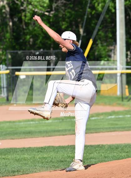 Thumbnail 2 in Staples vs Ridgefield photogallery.