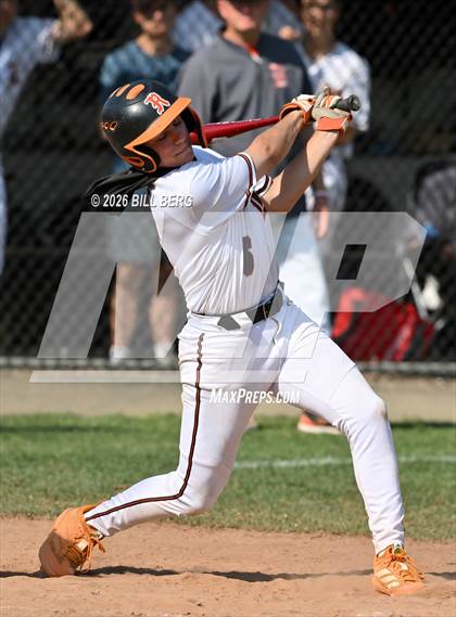 Thumbnail 3 in Staples vs Ridgefield photogallery.