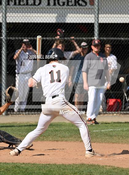 Thumbnail 2 in Staples vs Ridgefield photogallery.