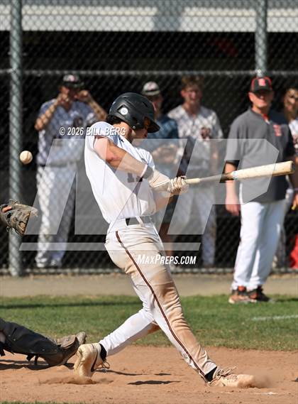 Thumbnail 1 in Staples vs Ridgefield photogallery.