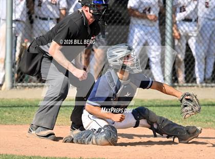 Thumbnail 3 in Staples vs Ridgefield photogallery.