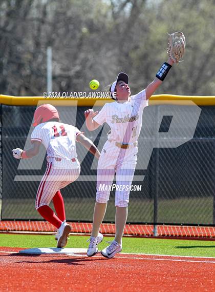 Thumbnail 2 in Melissa vs. Plano East (Wylie ISD Tournament) photogallery.