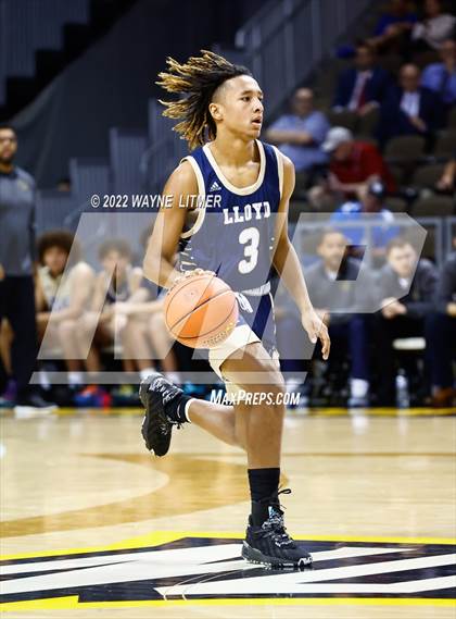 Thumbnail 1 in Lloyd Memorial vs Highlands (9th Region Quarterfinals) photogallery.
