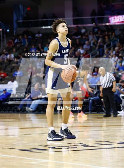 Thumbnail 3 in Lloyd Memorial vs Highlands (9th Region Quarterfinals) photogallery.