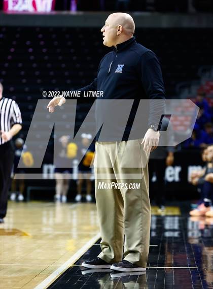 Thumbnail 2 in Lloyd Memorial vs Highlands (9th Region Quarterfinals) photogallery.