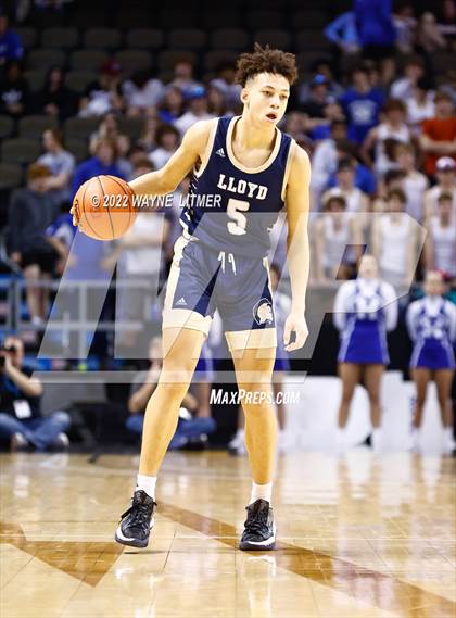 Thumbnail 1 in Lloyd Memorial vs Highlands (9th Region Quarterfinals) photogallery.