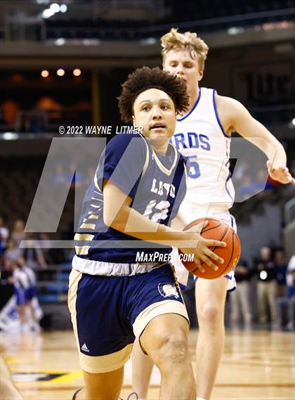 Thumbnail 1 in Lloyd Memorial vs Highlands (9th Region Quarterfinals) photogallery.