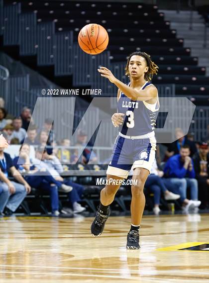 Thumbnail 2 in Lloyd Memorial vs Highlands (9th Region Quarterfinals) photogallery.