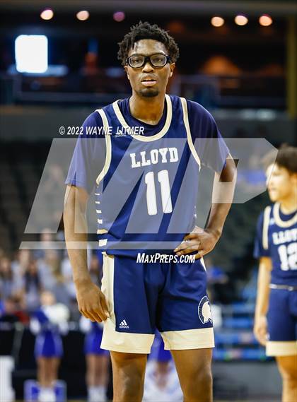 Thumbnail 3 in Lloyd Memorial vs Highlands (9th Region Quarterfinals) photogallery.