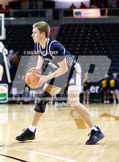 Thumbnail 1 in Lloyd Memorial vs Highlands (9th Region Quarterfinals) photogallery.