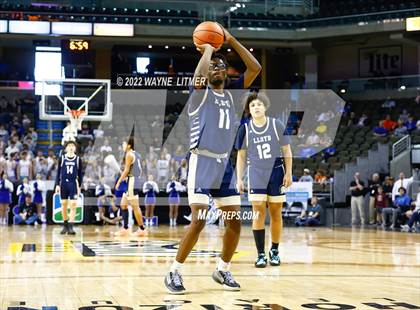 Thumbnail 2 in Lloyd Memorial vs Highlands (9th Region Quarterfinals) photogallery.