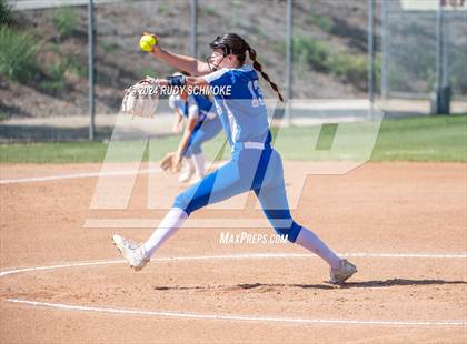 Thumbnail 1 in Rancho Bernardo @ Mission Hills photogallery.