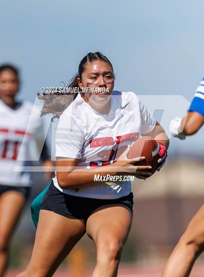 Thumbnail 1 in Regis Jesuit @ Grandview photogallery.