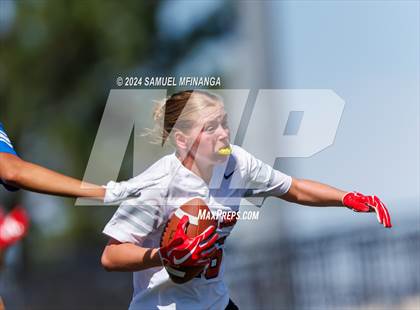 Thumbnail 1 in Regis Jesuit @ Grandview photogallery.