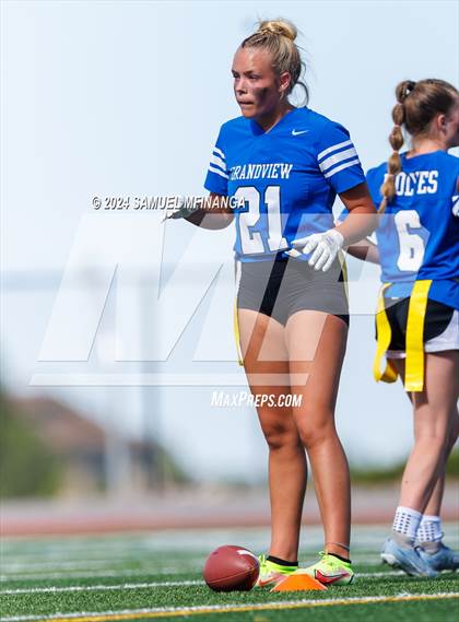 Thumbnail 1 in Regis Jesuit @ Grandview photogallery.