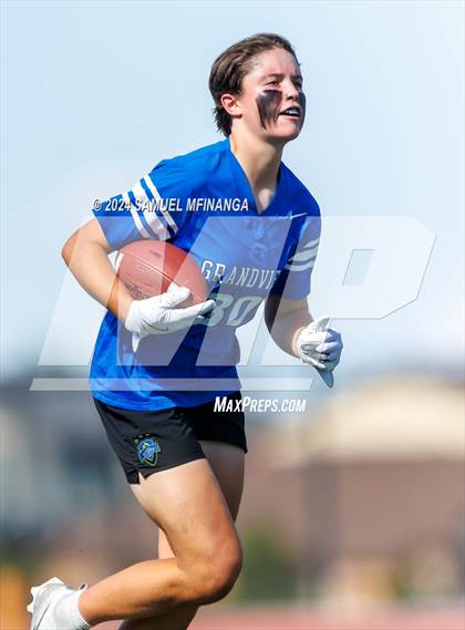 Thumbnail 3 in Regis Jesuit @ Grandview photogallery.