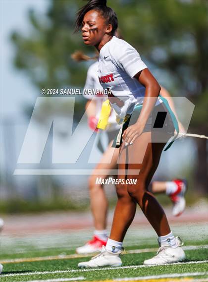 Thumbnail 2 in Regis Jesuit @ Grandview photogallery.