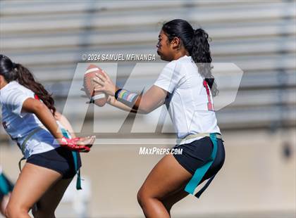 Thumbnail 1 in Regis Jesuit @ Grandview photogallery.