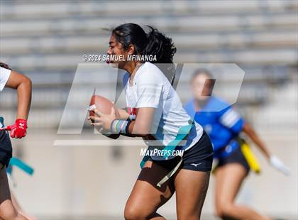 Thumbnail 2 in Regis Jesuit @ Grandview photogallery.