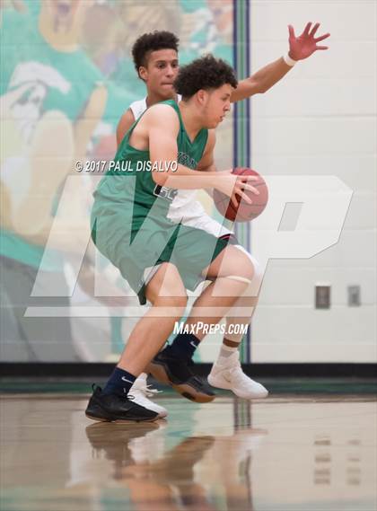 Thumbnail 2 in Overland @ ThunderRidge photogallery.