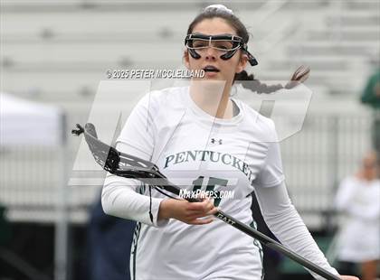 Thumbnail 2 in Hamilton-Wenham Regional @ Pentucket Regional photogallery.