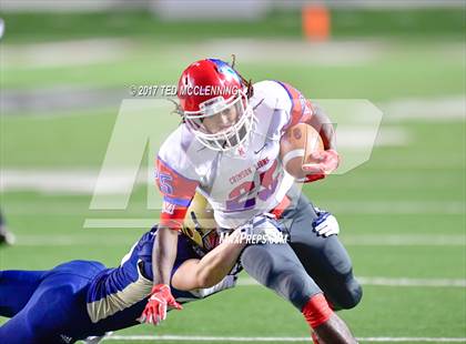 Thumbnail 1 in Pulaski Academy vs. McClellan (AAA 5A Final) photogallery.