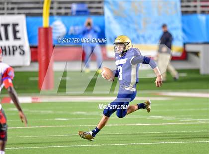 Thumbnail 1 in Pulaski Academy vs. McClellan (AAA 5A Final) photogallery.
