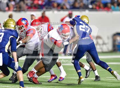 Thumbnail 3 in Pulaski Academy vs. McClellan (AAA 5A Final) photogallery.