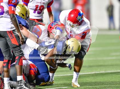 Thumbnail 2 in Pulaski Academy vs. McClellan (AAA 5A Final) photogallery.