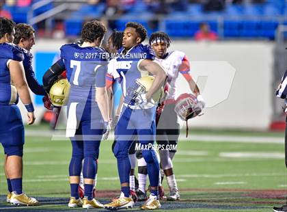 Thumbnail 1 in Pulaski Academy vs. McClellan (AAA 5A Final) photogallery.