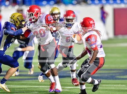 Thumbnail 1 in Pulaski Academy vs. McClellan (AAA 5A Final) photogallery.