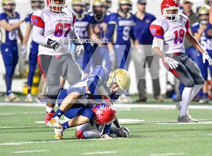 Thumbnail 3 in Pulaski Academy vs. McClellan (AAA 5A Final) photogallery.