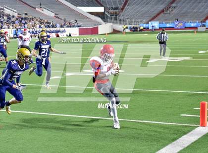 Thumbnail 2 in Pulaski Academy vs. McClellan (AAA 5A Final) photogallery.