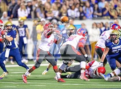 Thumbnail 1 in Pulaski Academy vs. McClellan (AAA 5A Final) photogallery.