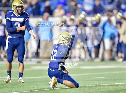 Thumbnail 2 in Pulaski Academy vs. McClellan (AAA 5A Final) photogallery.