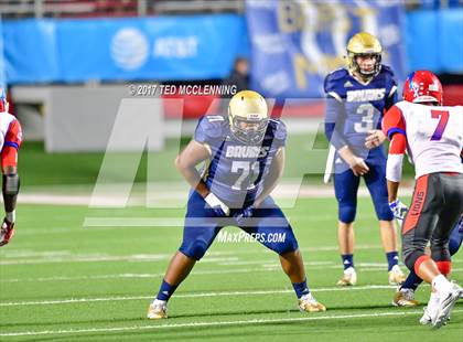 Thumbnail 1 in Pulaski Academy vs. McClellan (AAA 5A Final) photogallery.