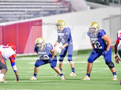 Thumbnail 2 in Pulaski Academy vs. McClellan (AAA 5A Final) photogallery.