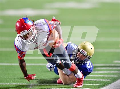 Thumbnail 2 in Pulaski Academy vs. McClellan (AAA 5A Final) photogallery.