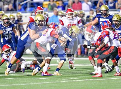 Thumbnail 1 in Pulaski Academy vs. McClellan (AAA 5A Final) photogallery.