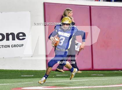Thumbnail 2 in Pulaski Academy vs. McClellan (AAA 5A Final) photogallery.