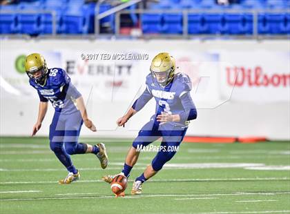 Thumbnail 1 in Pulaski Academy vs. McClellan (AAA 5A Final) photogallery.